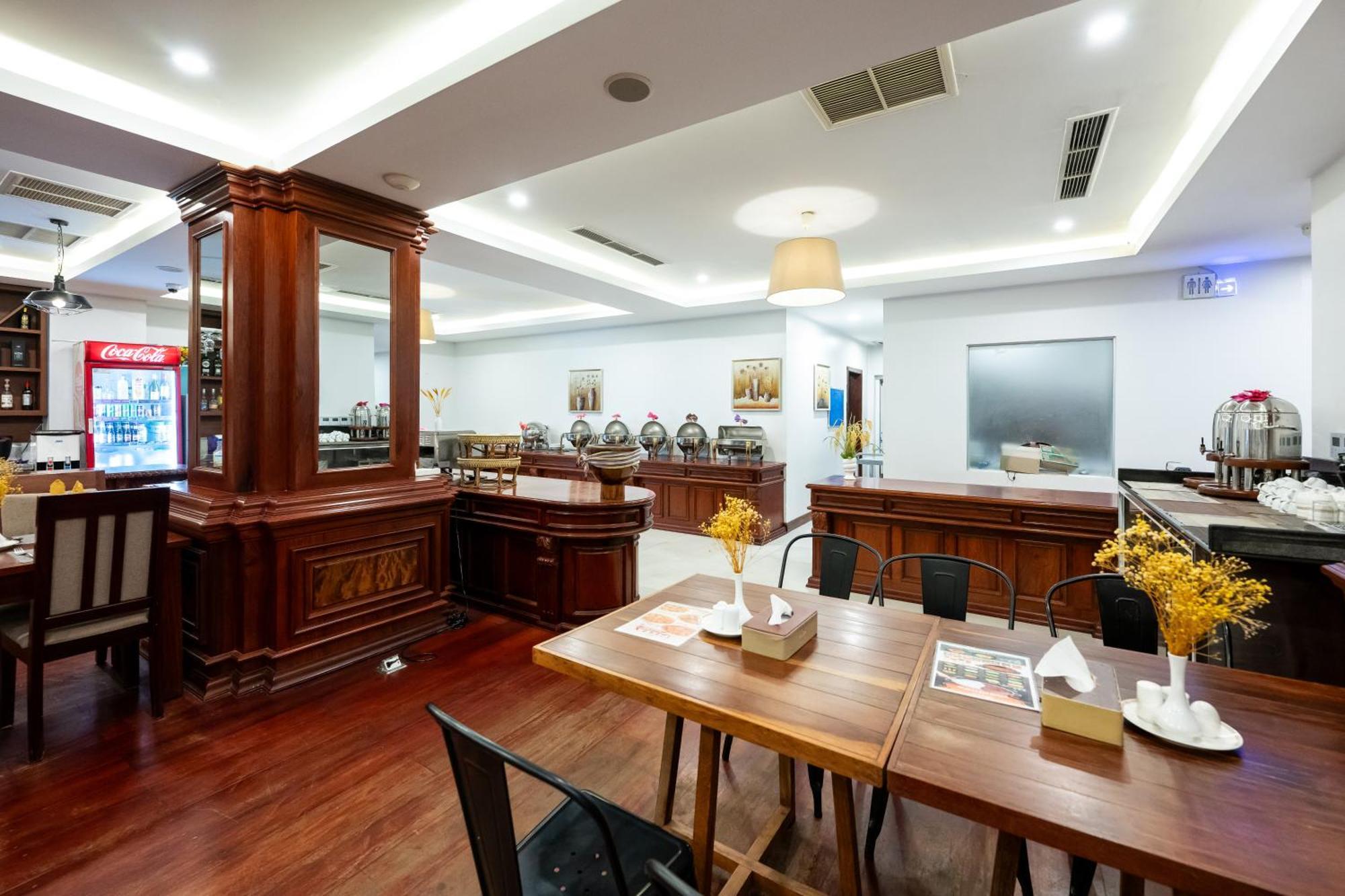 Lbn Asian Hotel