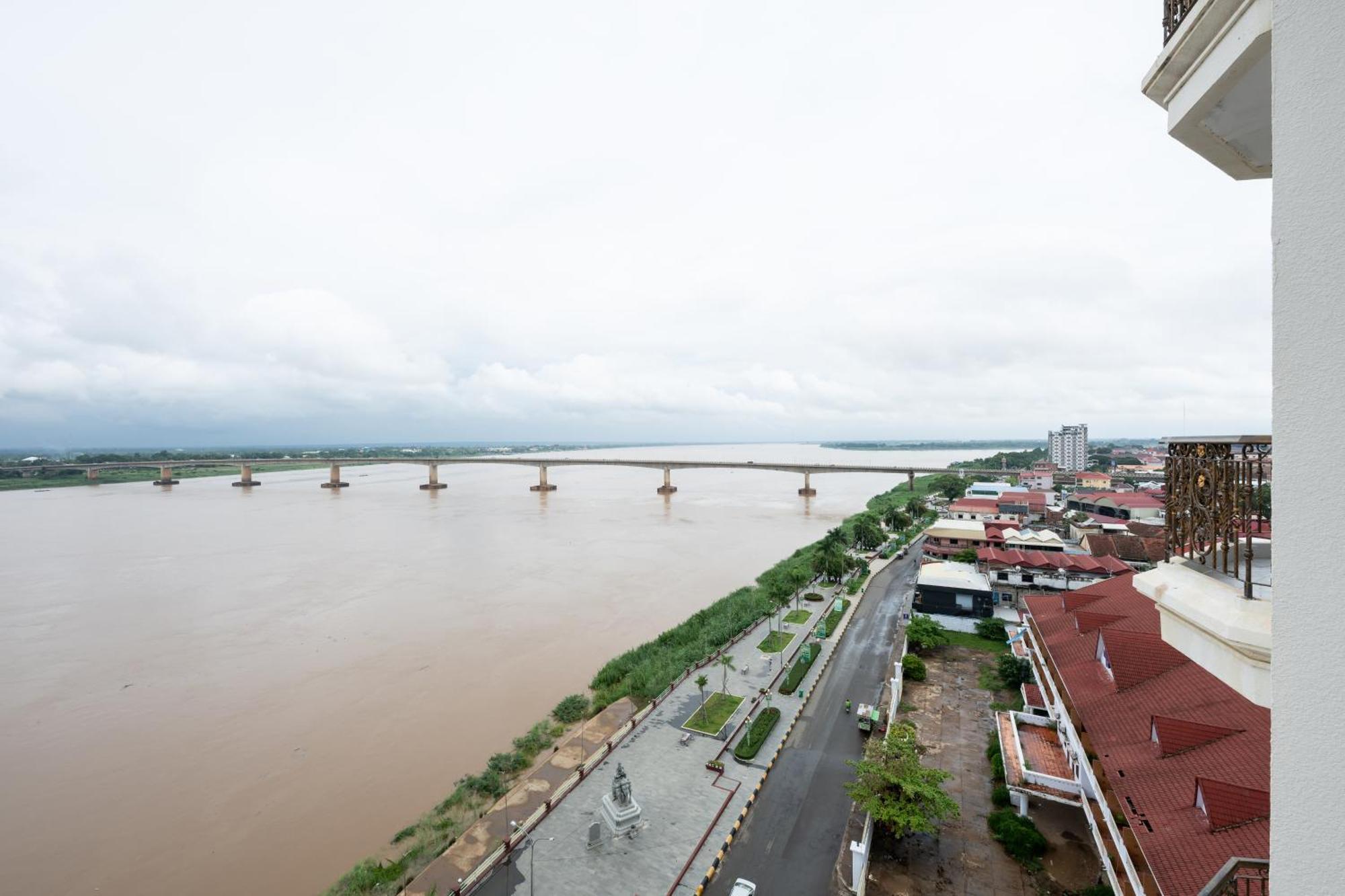 โรงแรมแอลบีเอ็น เอเซียน กำปงจาม